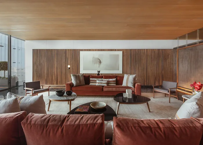 The Ritz-carlton Residences 5*
