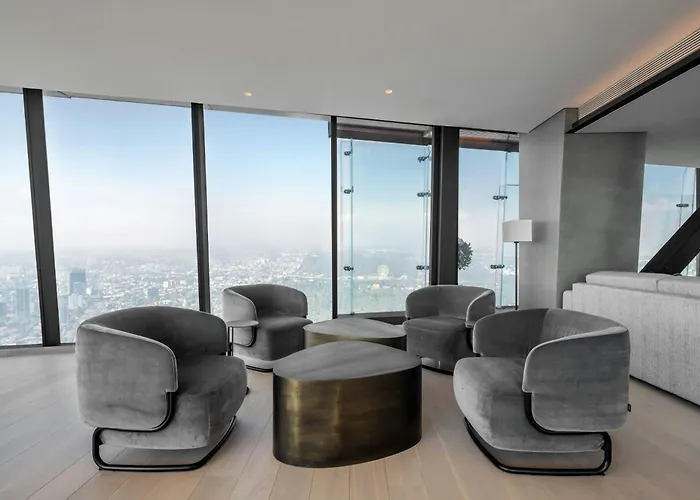 The Ritz-carlton Residences 5*