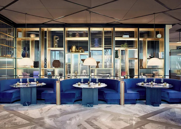 The Ritz-carlton Residences Отель